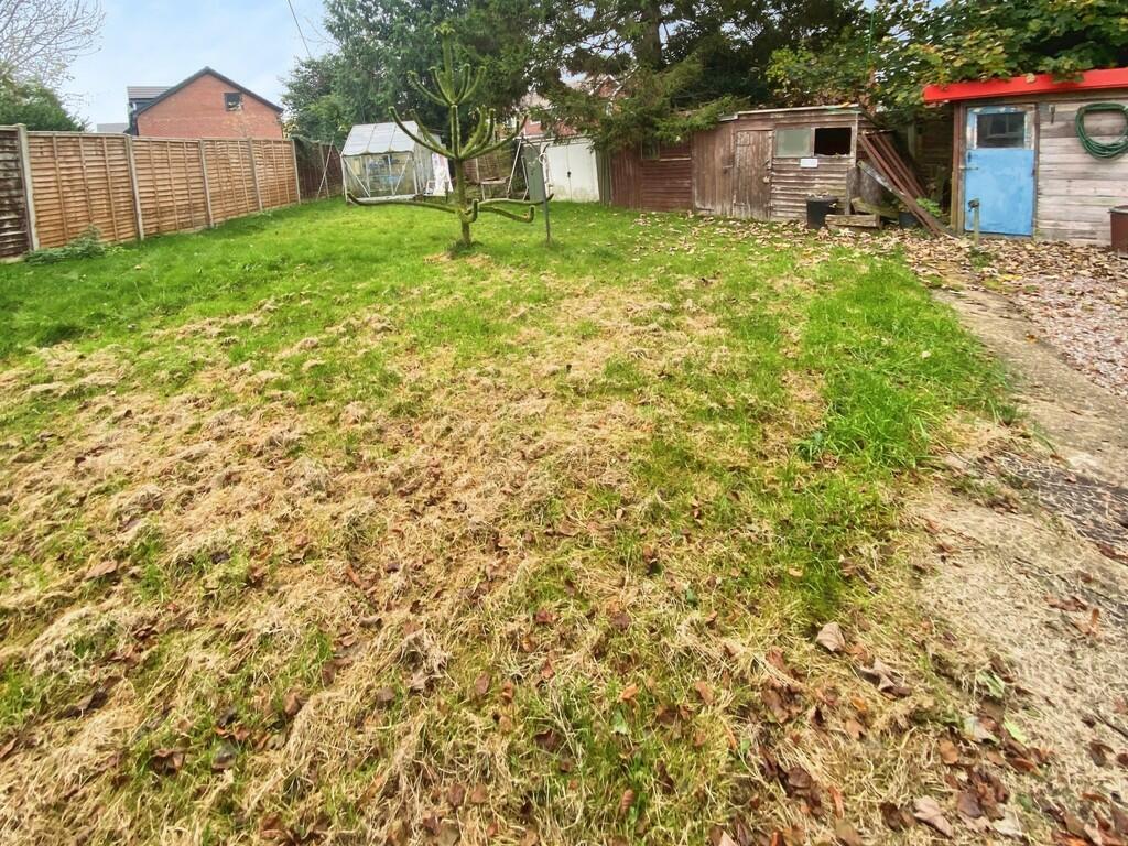 3 bed End of Terrace