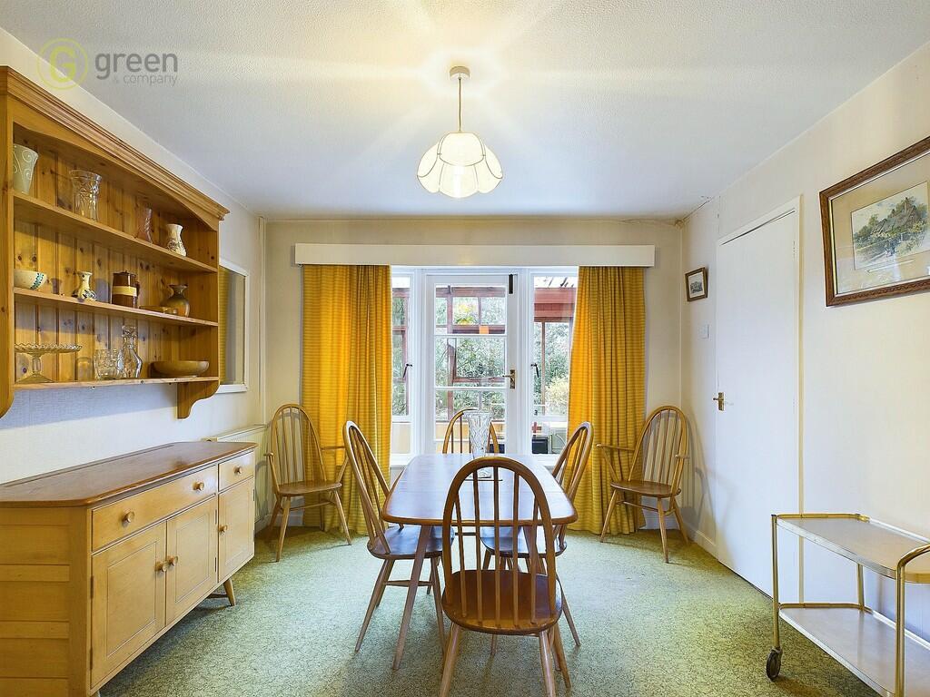 3 bed Semi-Detached