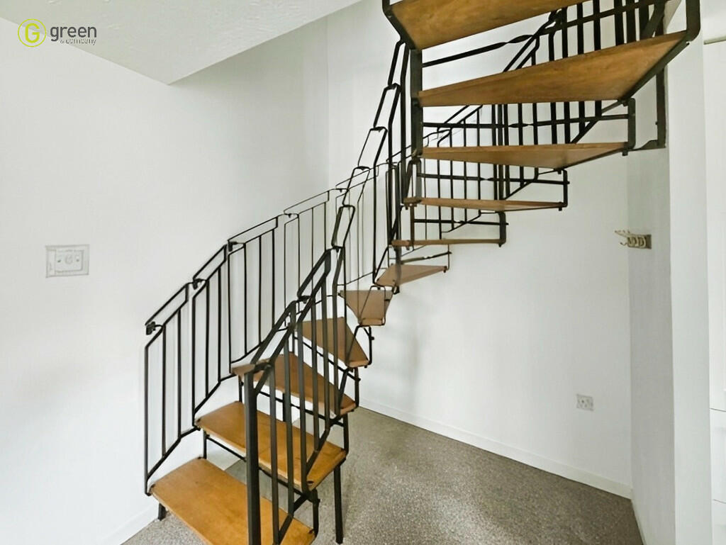 1 bed Town House