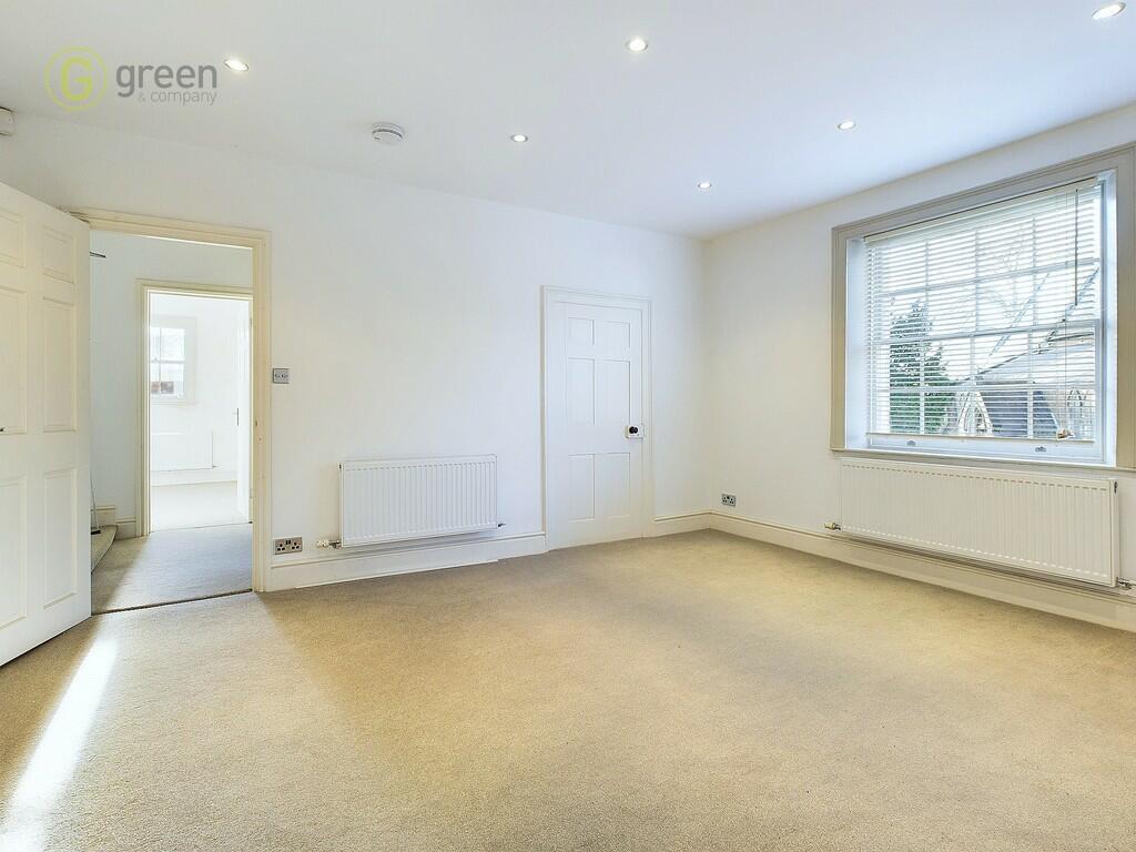 2 bed Apartment