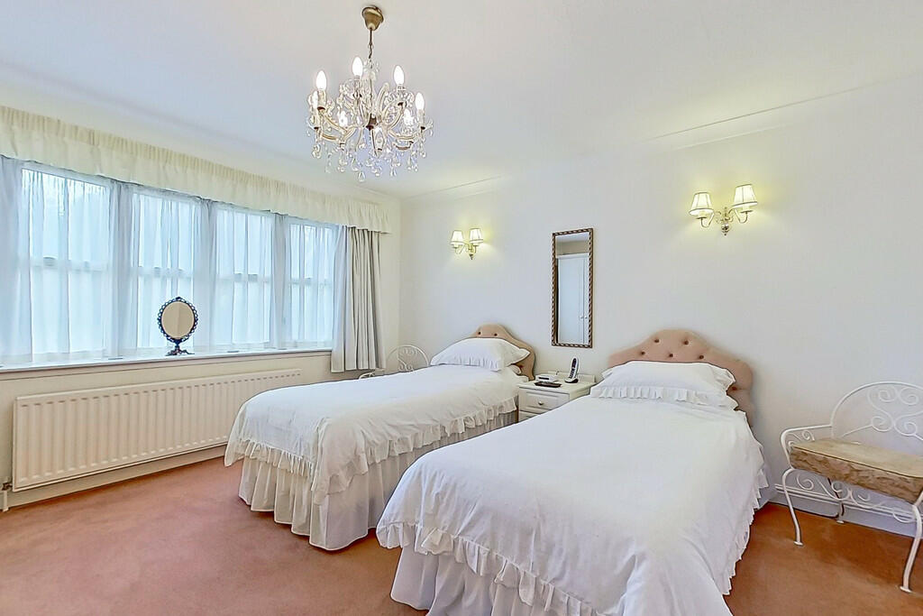 3 bed Detached Bungalow