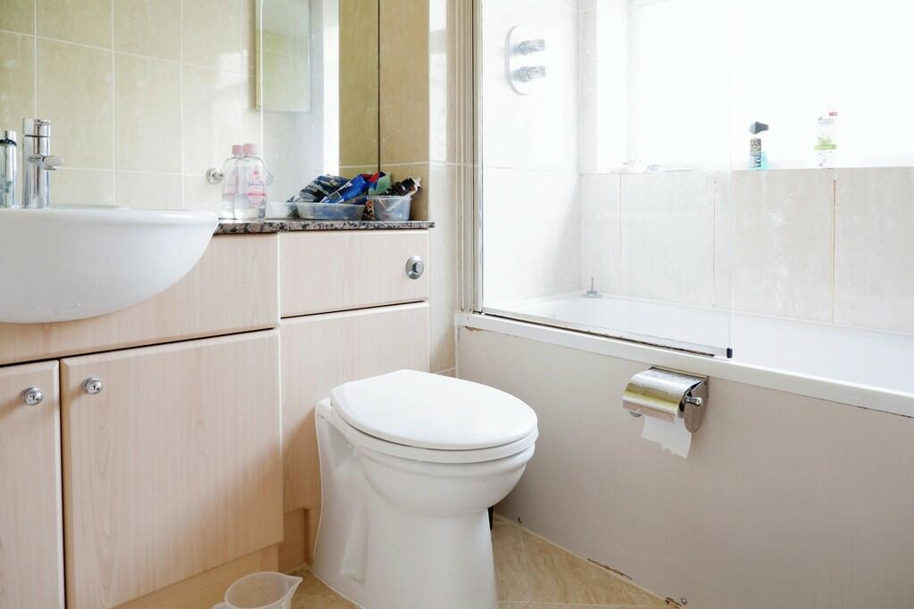 2 bed Apartment