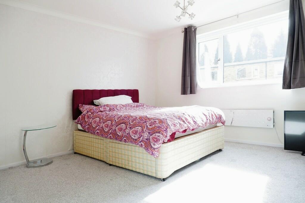 2 bed Apartment