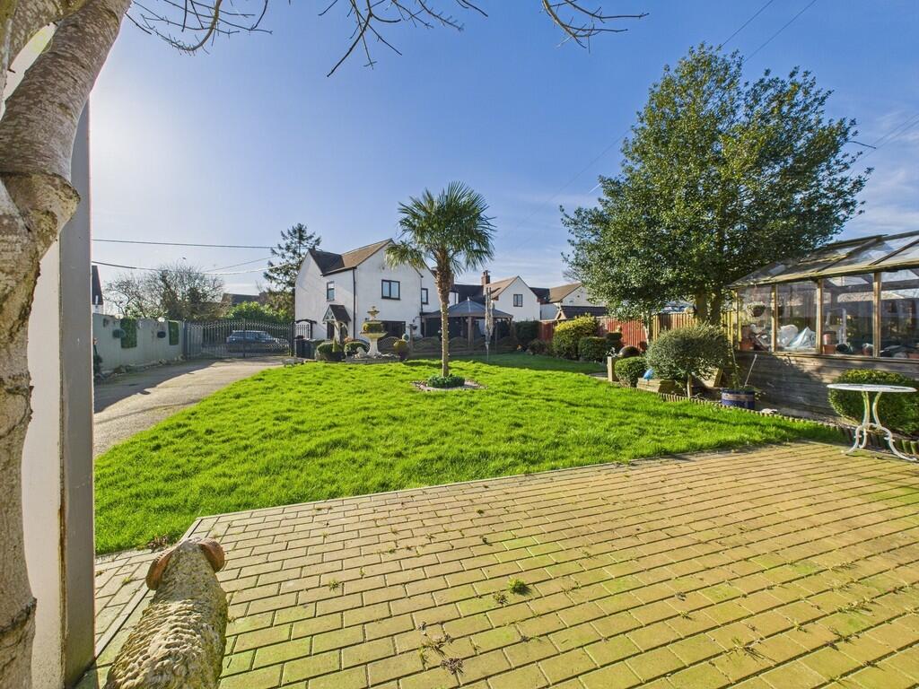 3 bed Cottage