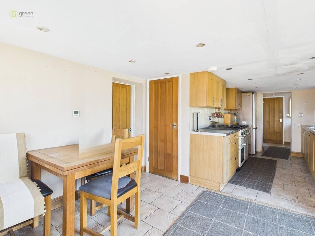 3 bed Cottage