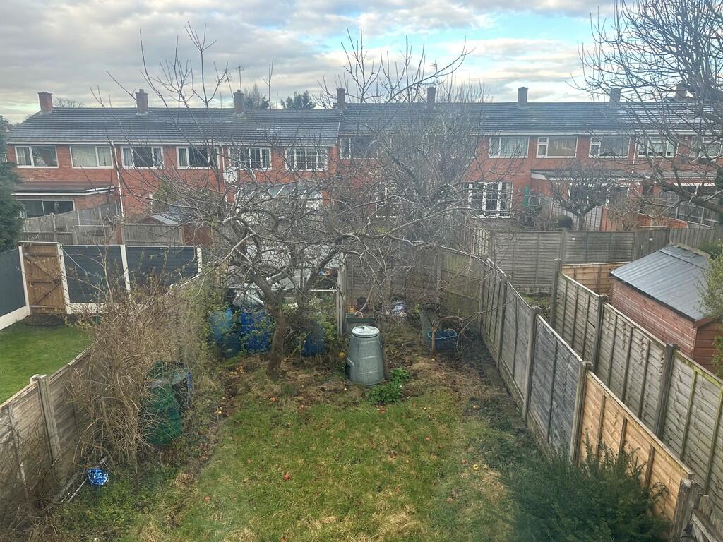 3 bed End of Terrace