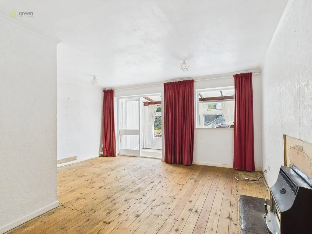 3 bed Semi-Detached