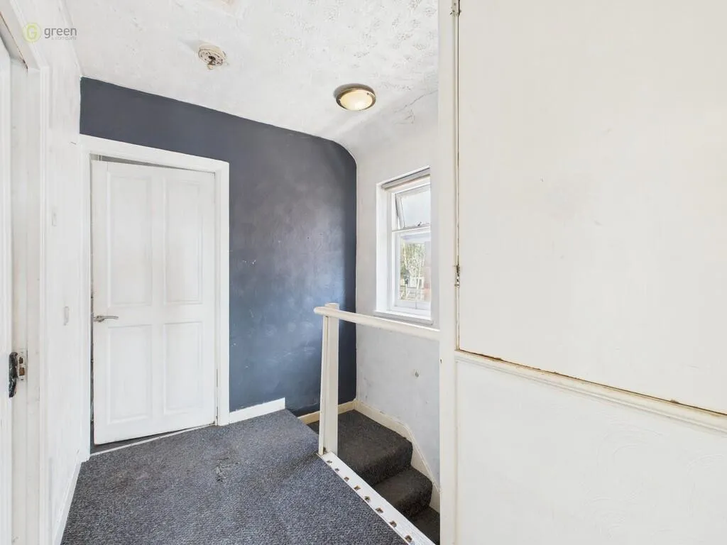 1 bed Maisonette