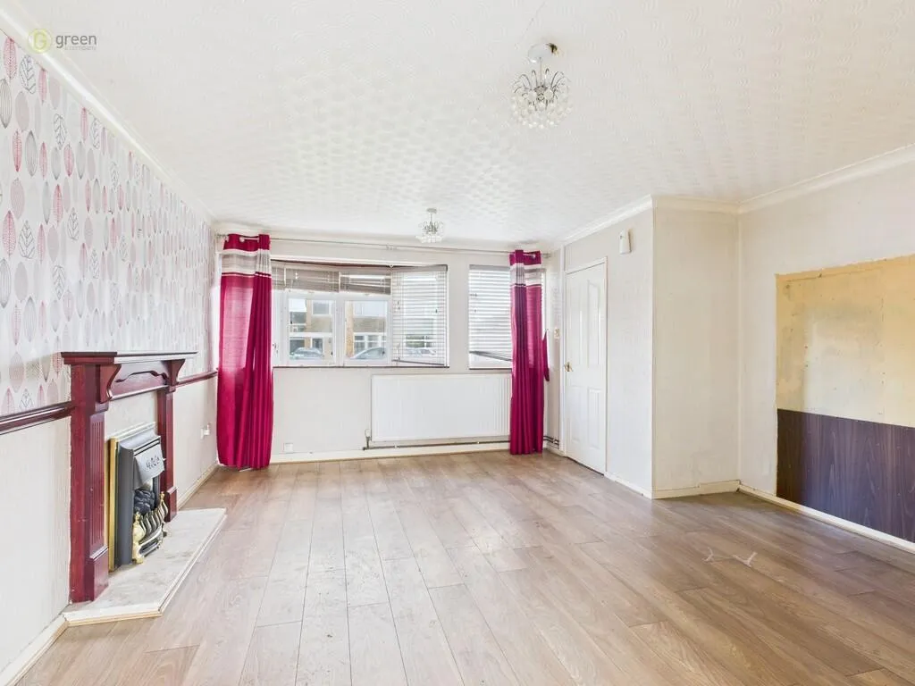 3 bed Semi-Detached