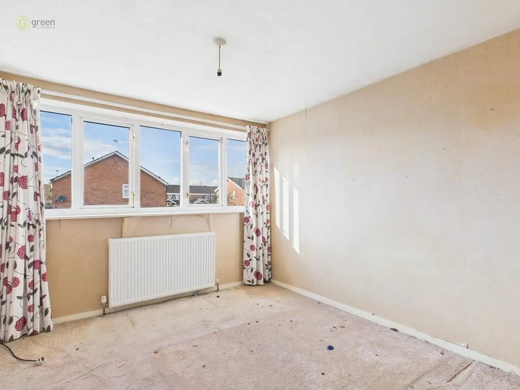 3 bed Semi-Detached