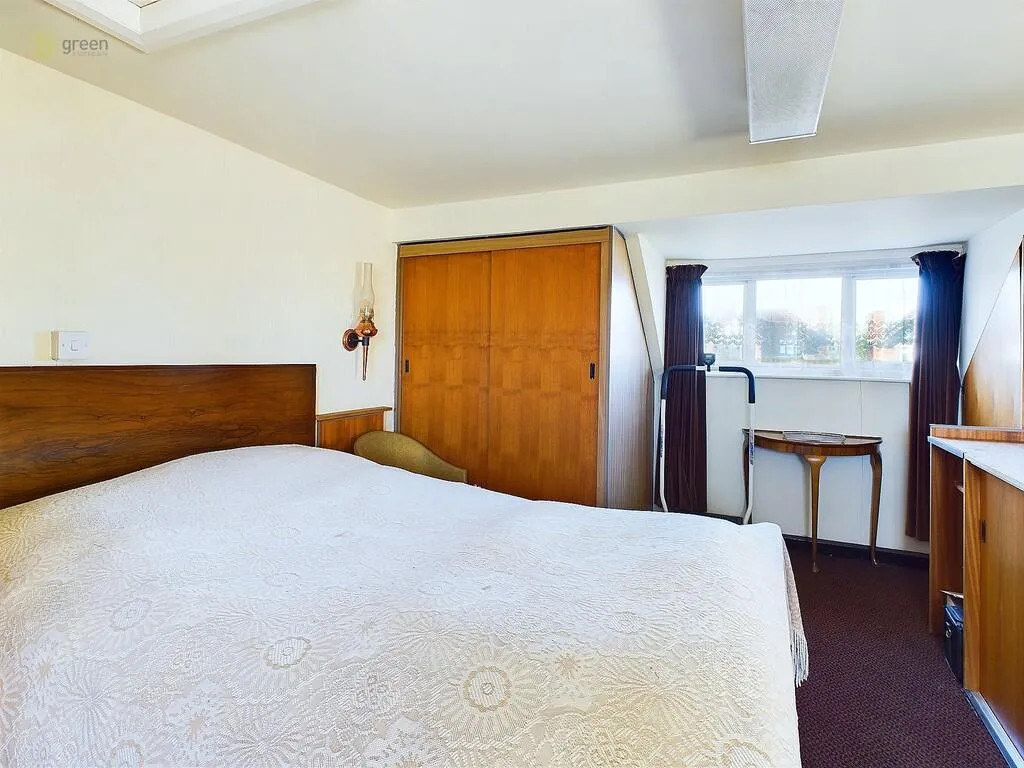 2 bed Detached Bungalow