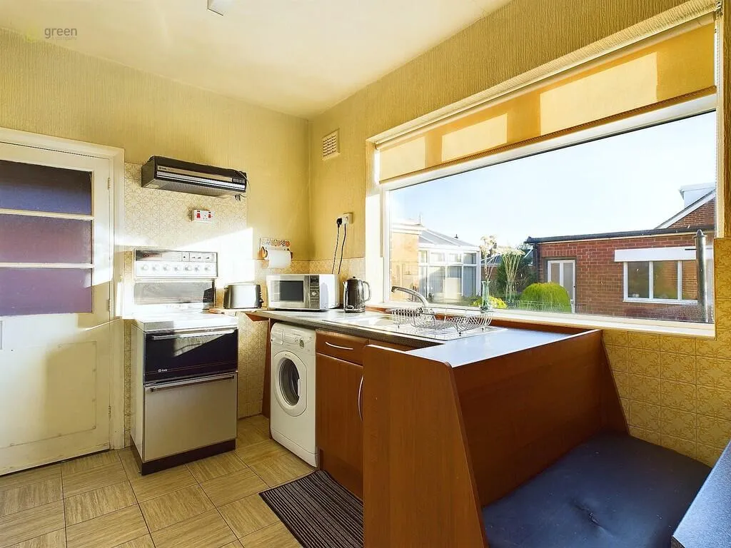 2 bed Detached Bungalow