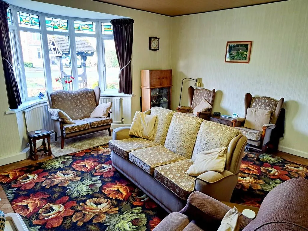 2 bed Detached Bungalow