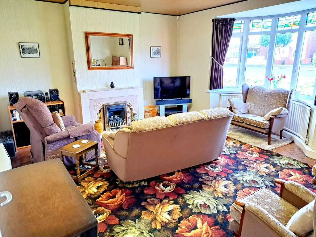 2 bed Detached Bungalow