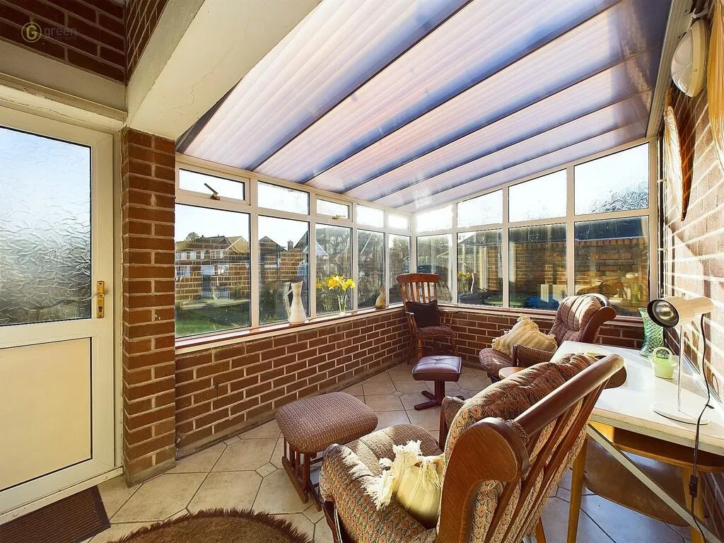 2 bed Detached Bungalow
