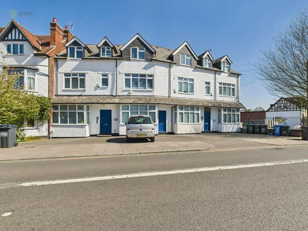 10 bed Apartment