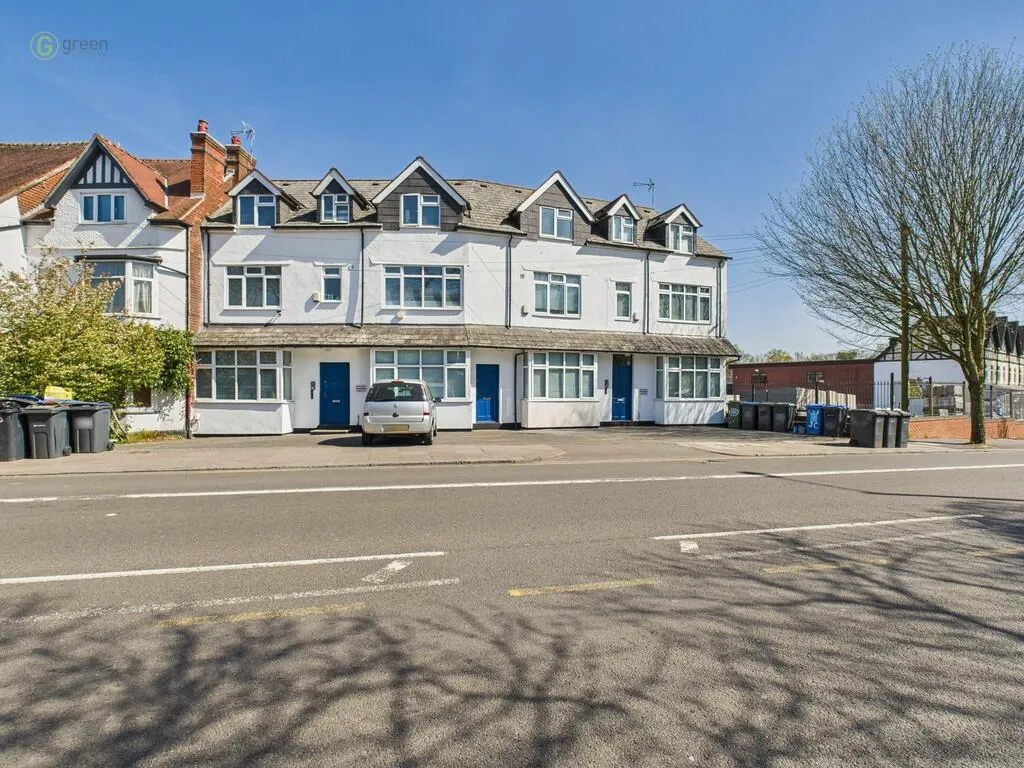 10 bed Apartment
