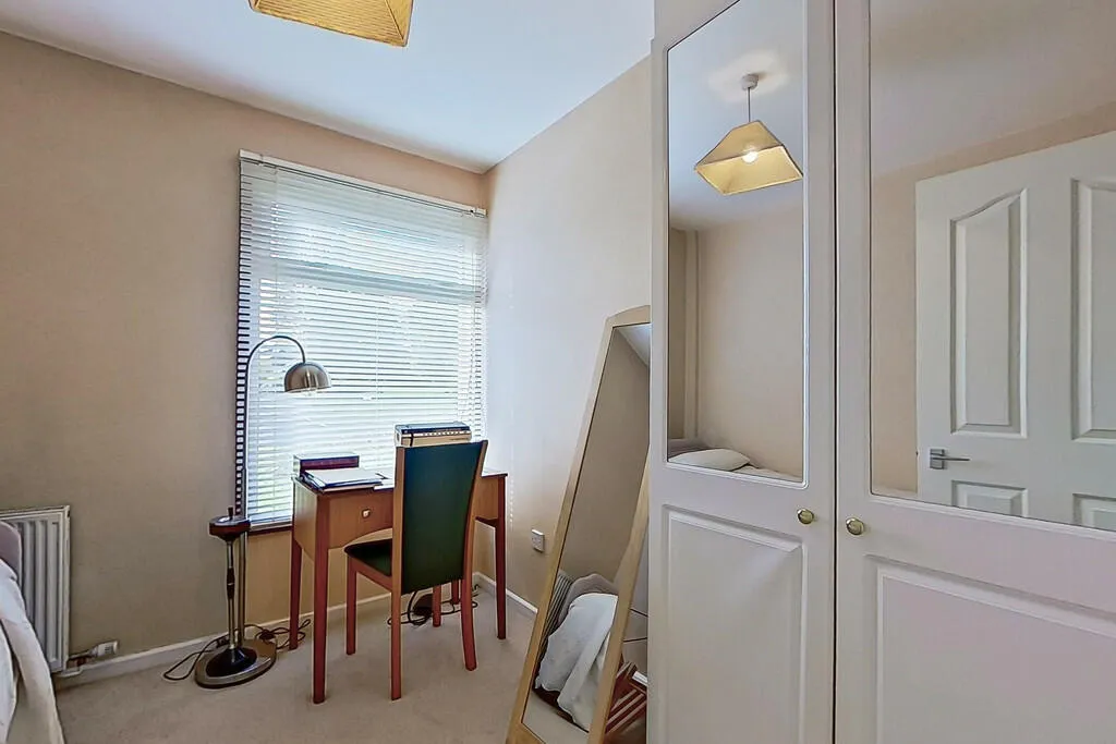 4 bed Detached Bungalow