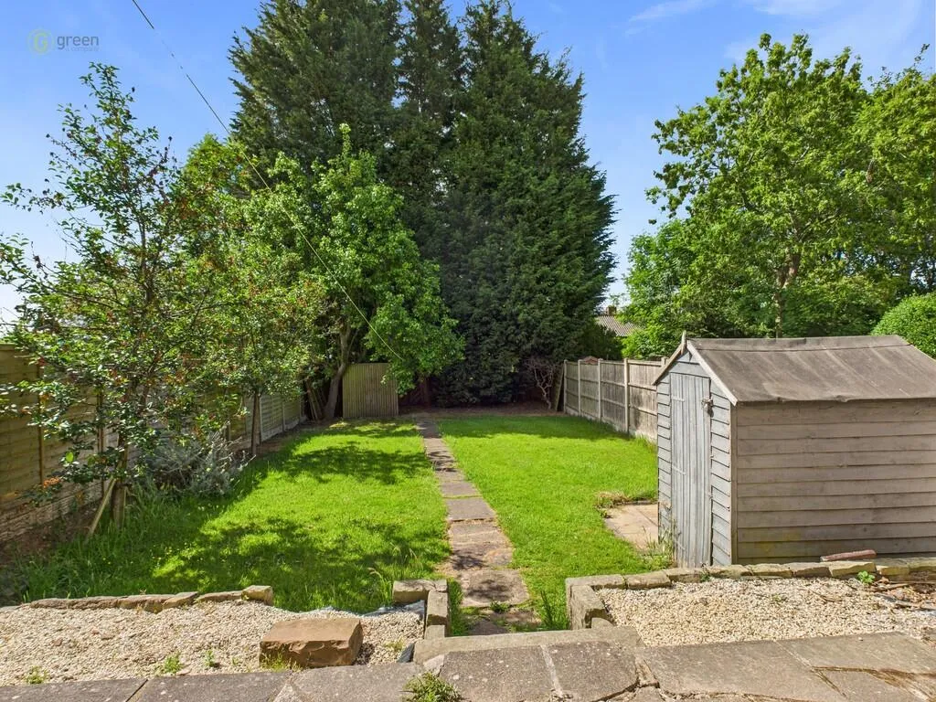 3 bed Terraced