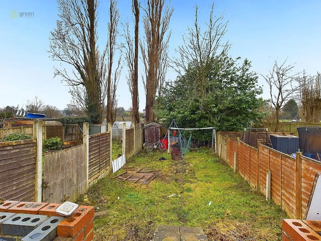 3 bed Terraced