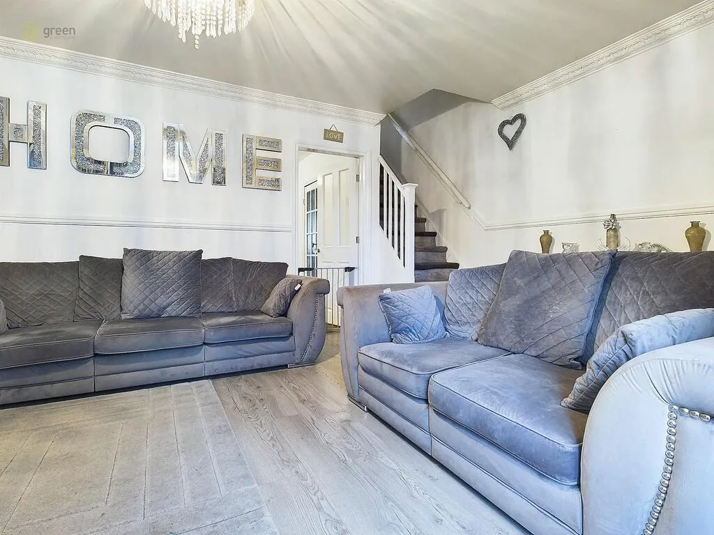 3 bed Terraced