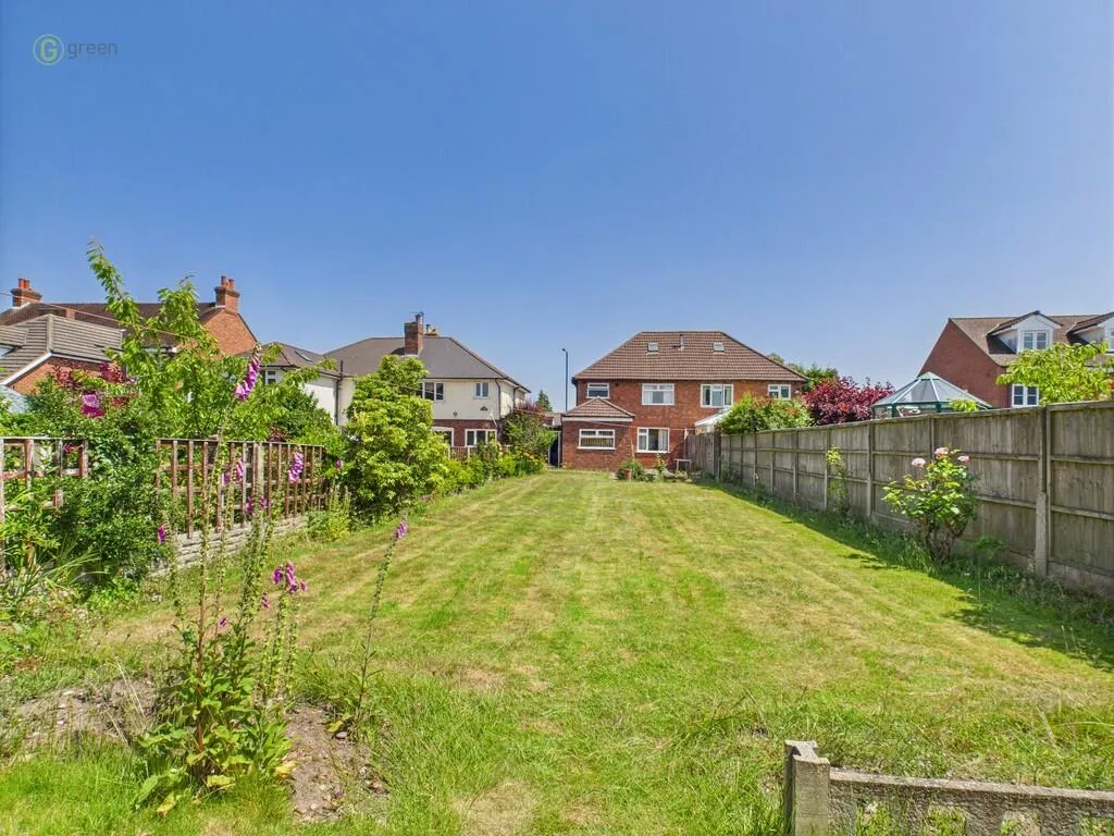 3 bed Semi-Detached