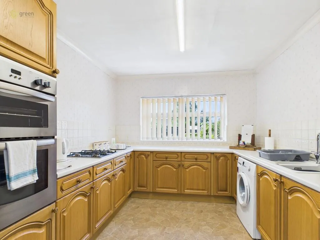 3 bed Semi-Detached