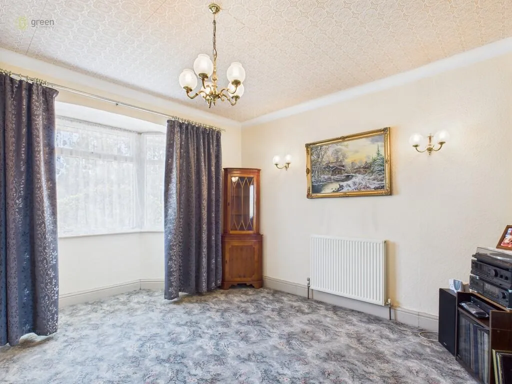 3 bed Semi-Detached