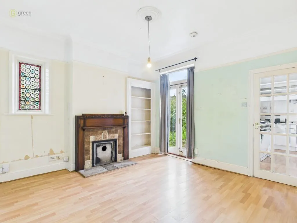 3 bed Semi-Detached