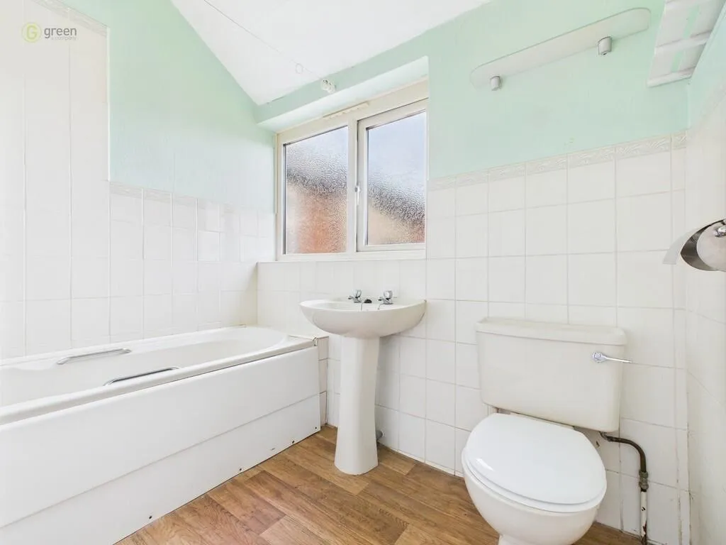 3 bed Semi-Detached