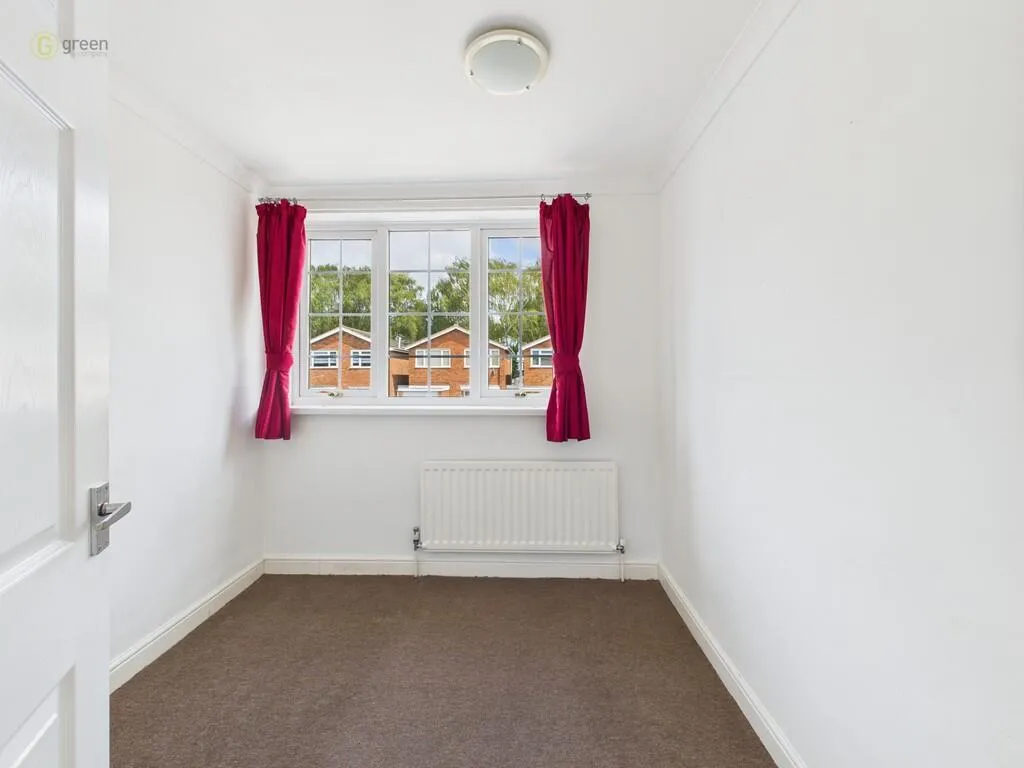 3 bed Link Detached House