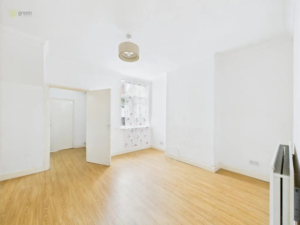 2 bed Terraced