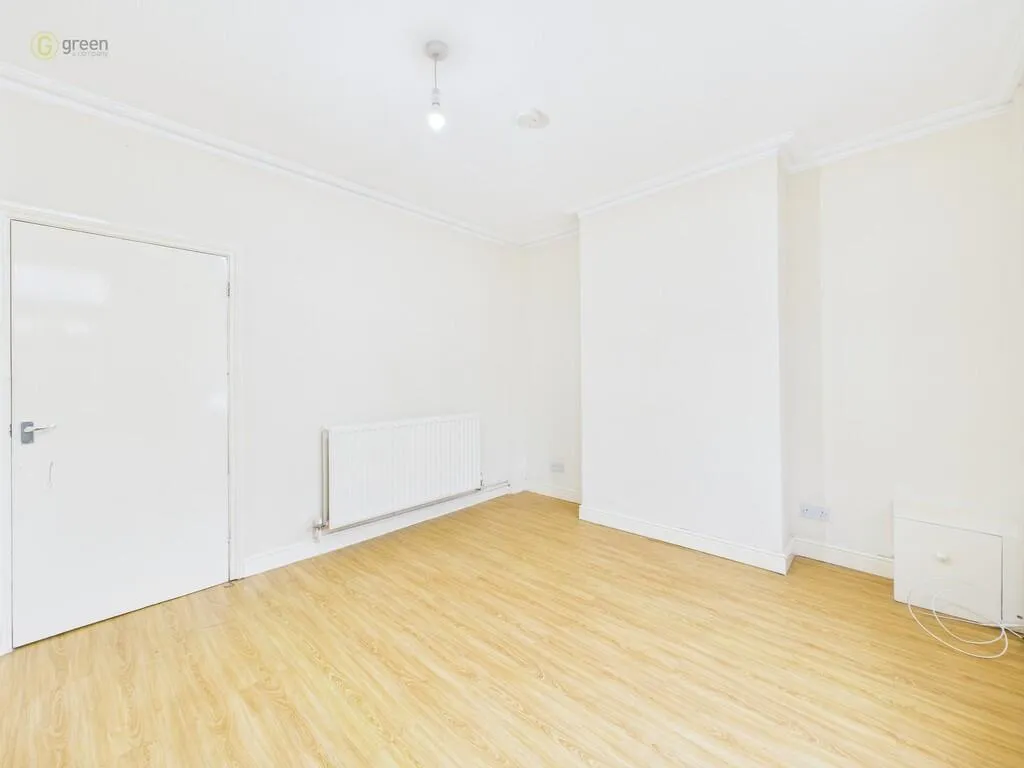 2 bed Terraced