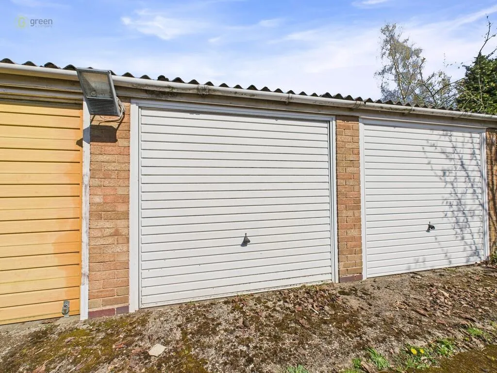 2 bed Ground Maisonette