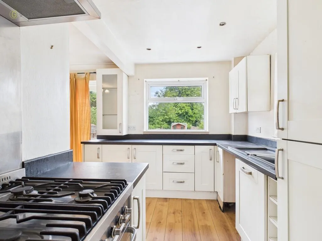 3 bed Semi-Detached