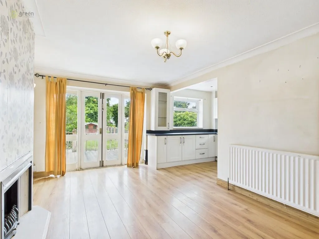 3 bed Semi-Detached
