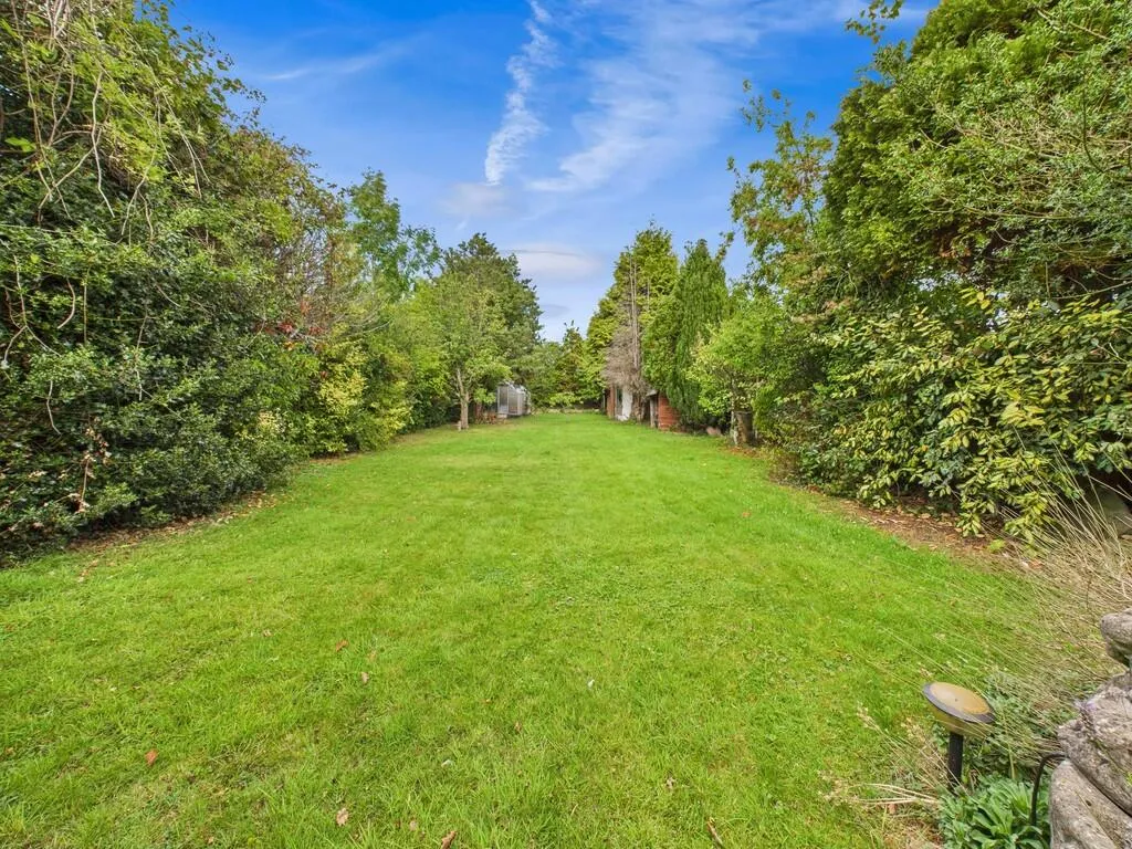 3 bed Detached Bungalow