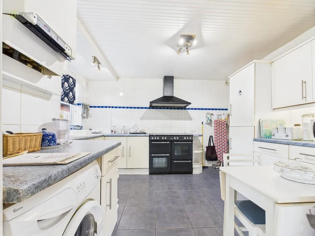 3 bed Detached Bungalow