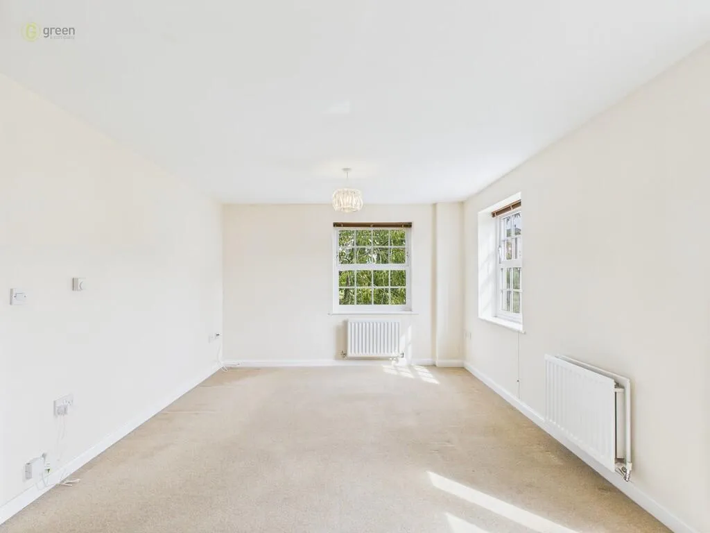 2 bed Apartment