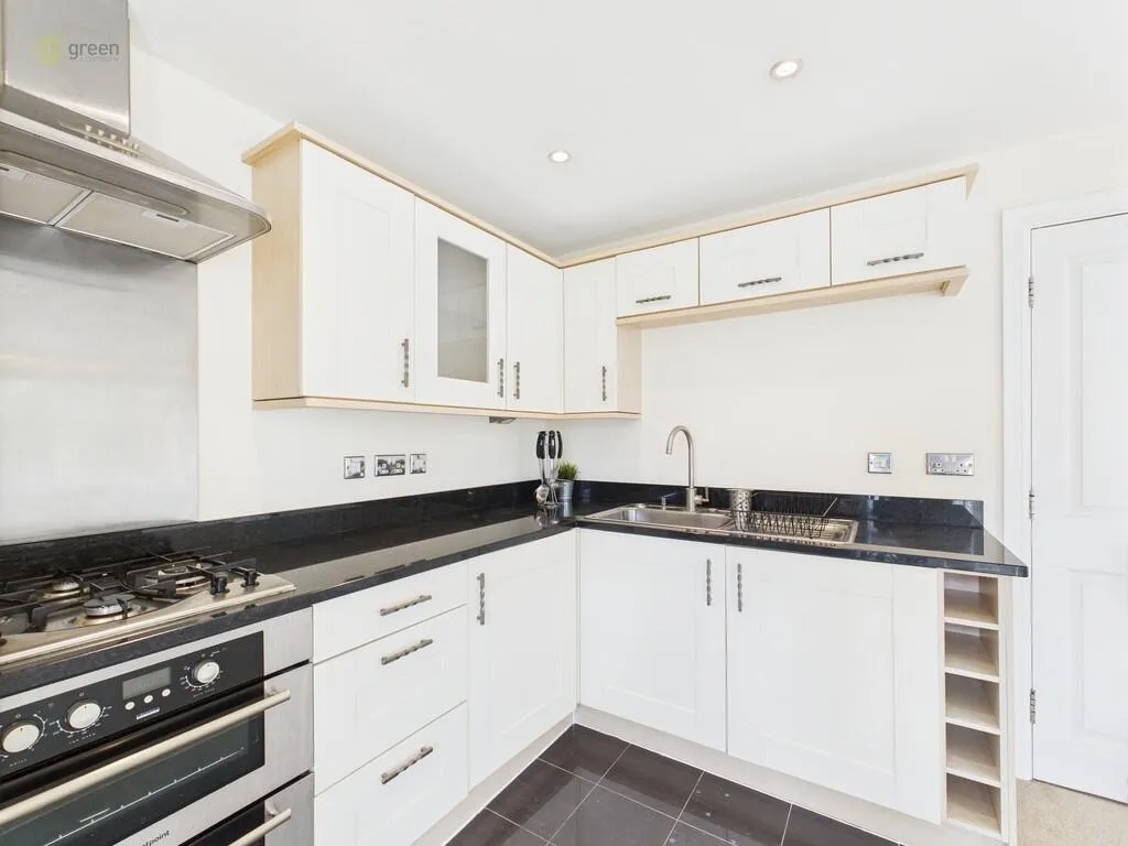 2 bed Apartment