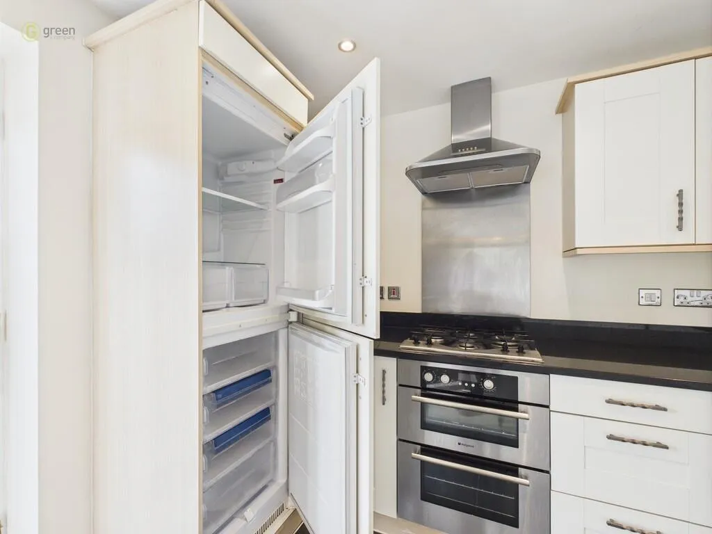 2 bed Apartment