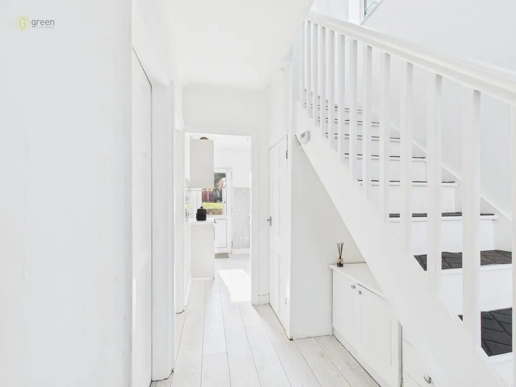 3 bed Semi-Detached