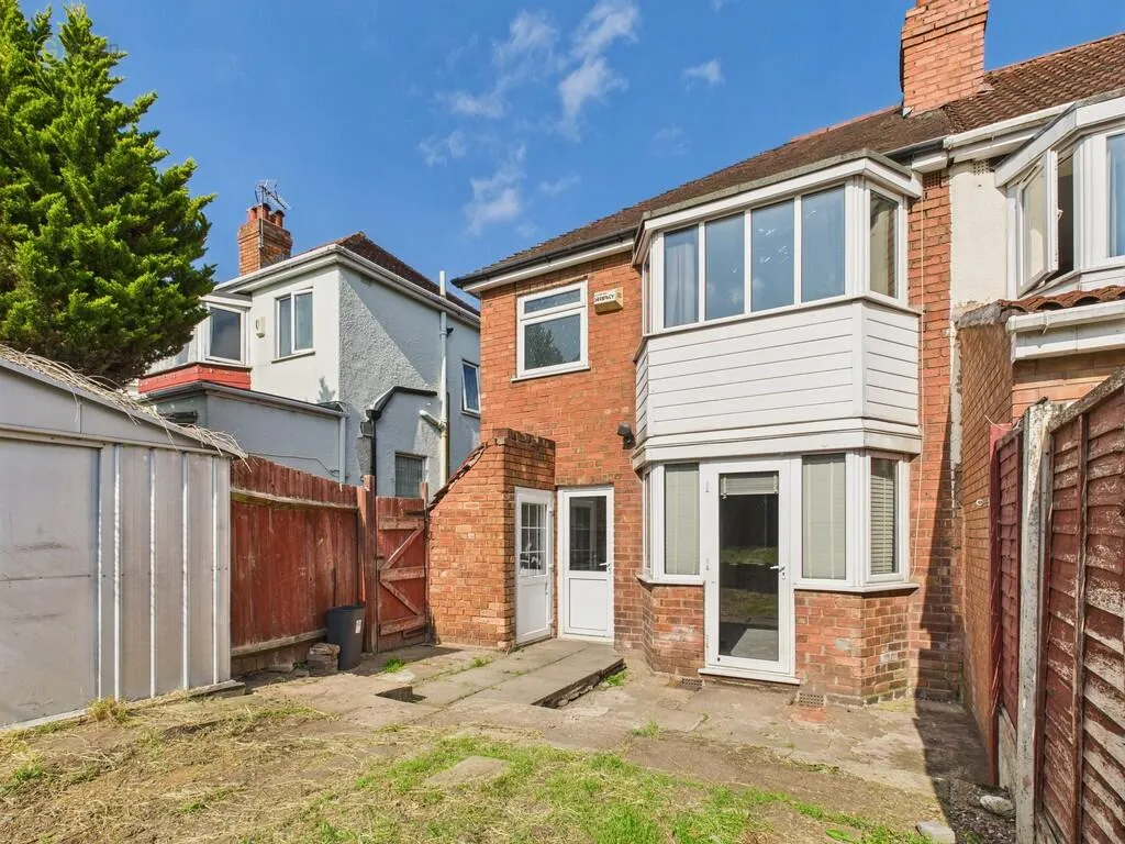 3 bed Semi-Detached