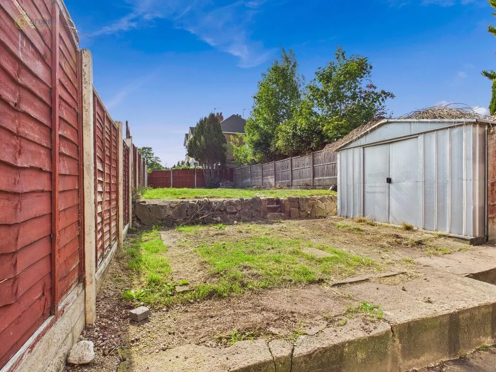 3 bed Semi-Detached