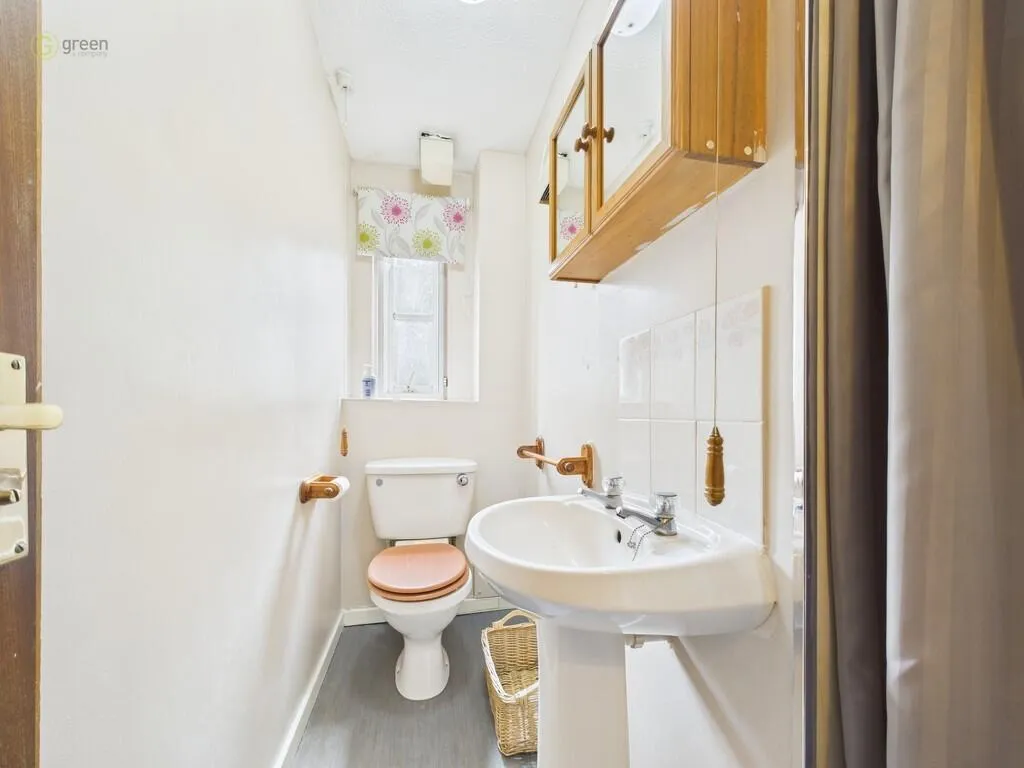 1 bed Block of Apartments