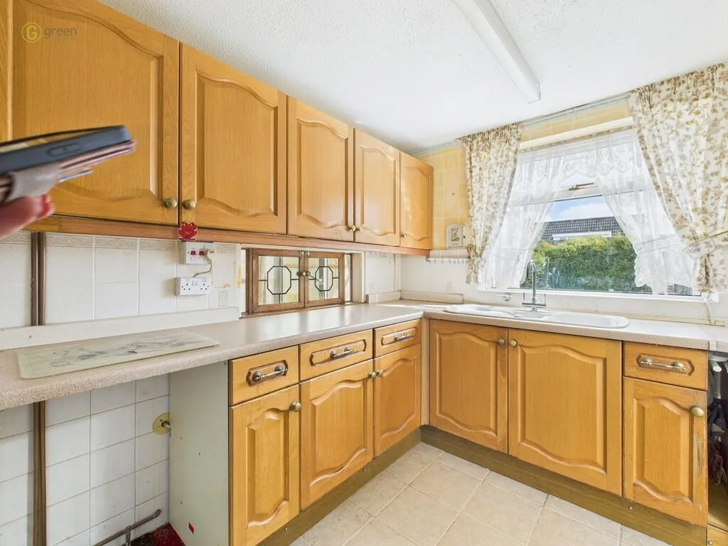 3 bed Semi-Detached