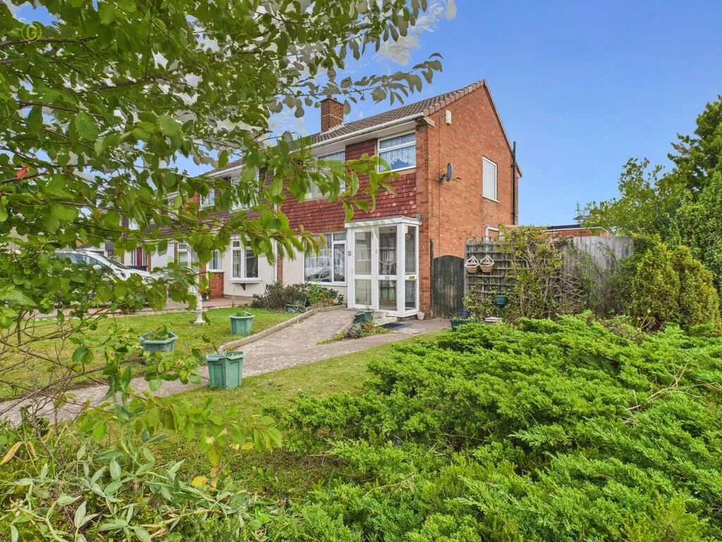3 bed Semi-Detached