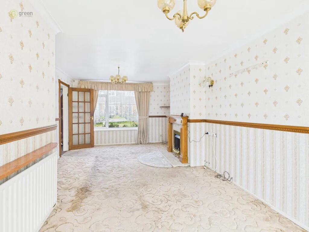 3 bed Semi-Detached