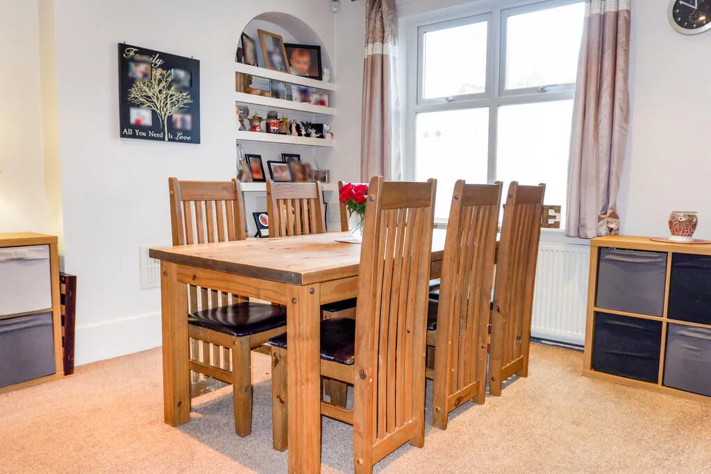 3 bed Semi-Detached
