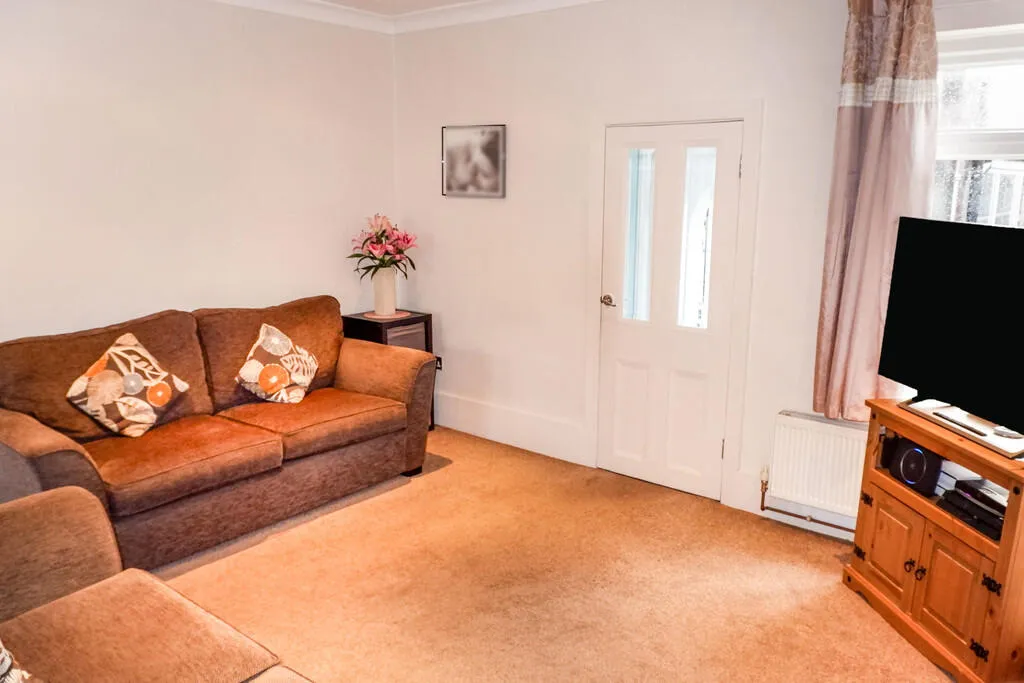 3 bed Semi-Detached